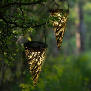 LED Solar Lantern Hanging Light Outdoor Waterpr...